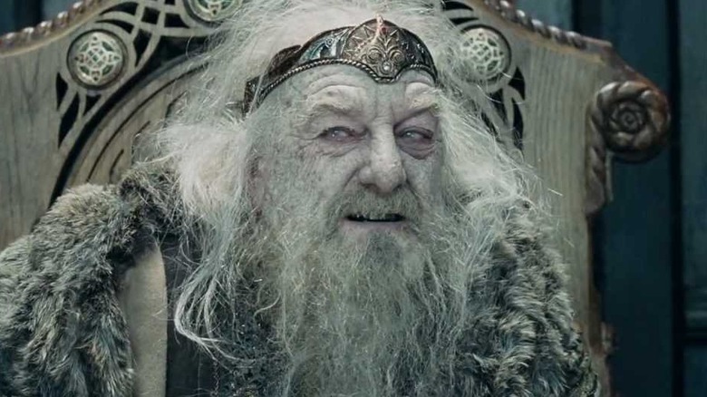 Close-up of Saruman-possessed Théoden