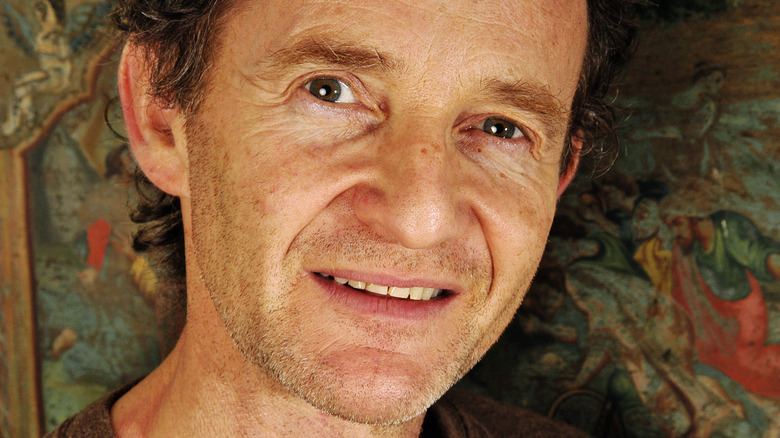 Anton Lesser