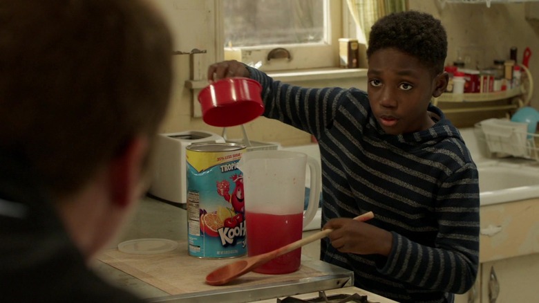 Liam makes Kool-Aid Shameless