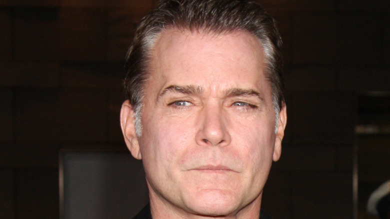 Ray Liotta posing for photo