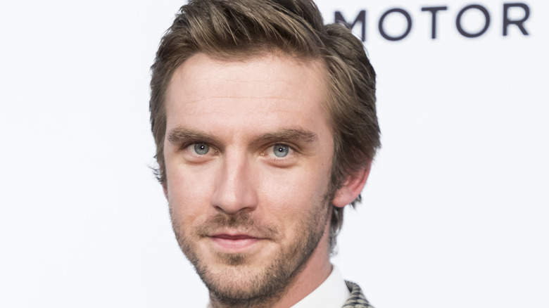 Dan Stevens red carpet