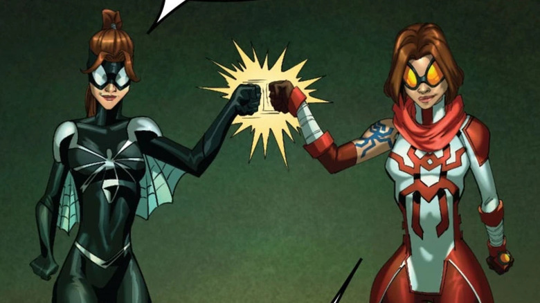 Spider-Girl fist bumping Araña