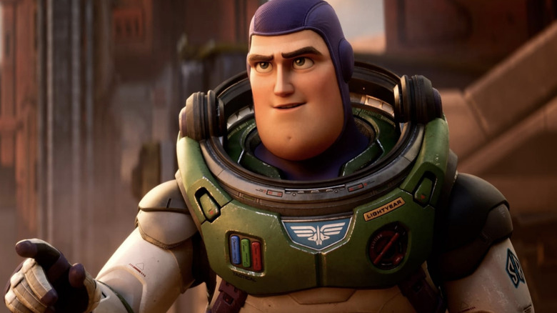 Buzz Lightyear pointing and speaking