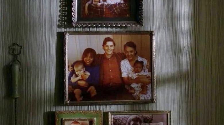 Walker family picture in AHS: Asylum