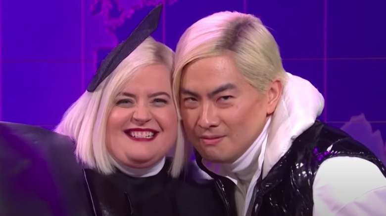 Aidy Bryant and Bowen Yang smiling on "SNL"