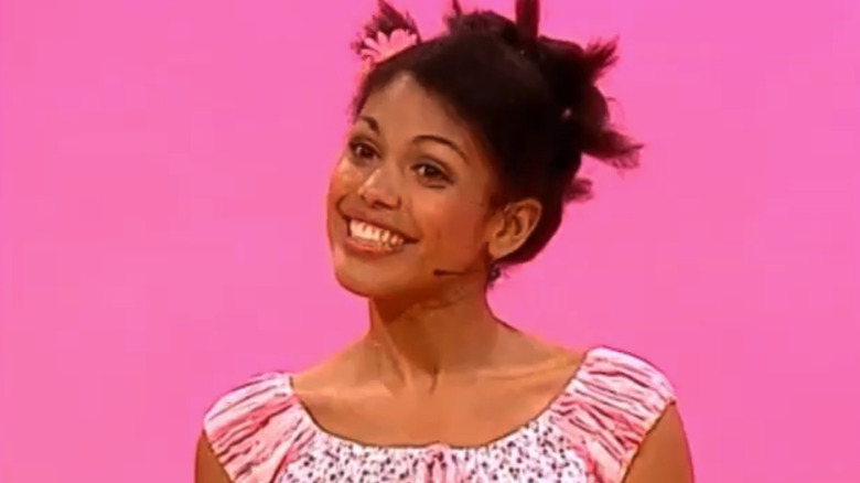 Karla Mosley on Hi-5 smiling