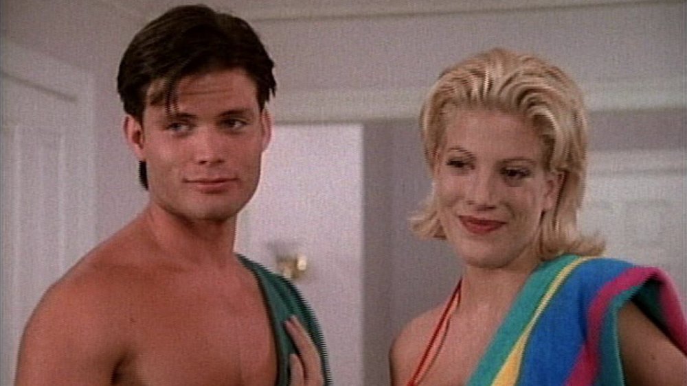 Casper Van Dien and Tori Spelling in Beverly Hills, 90210