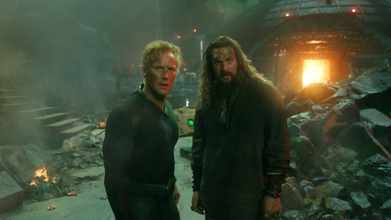 Orm and Arthur Curry standing