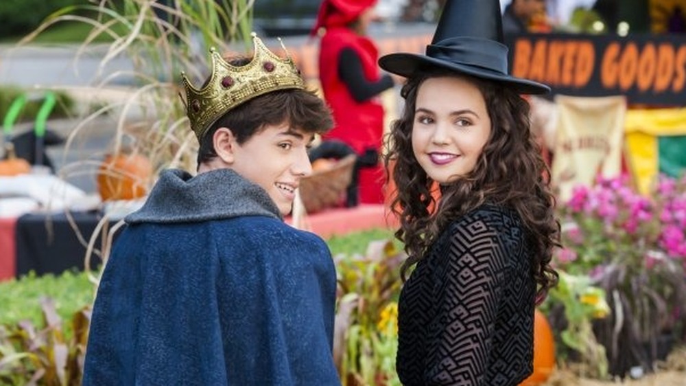 Rhys Matthew Bond and Bailee Madison in Good Witch