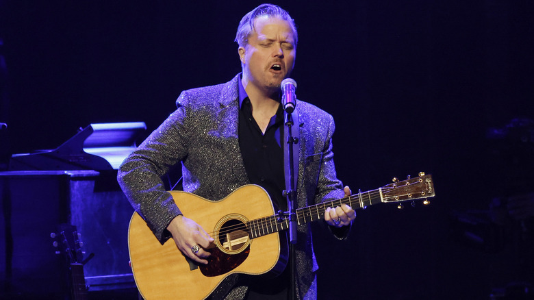 Jason Isbell playing guitar