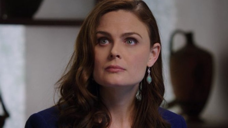 Why Bones Star Emily Deschanel Disappeared From Hollywood For 2 Years