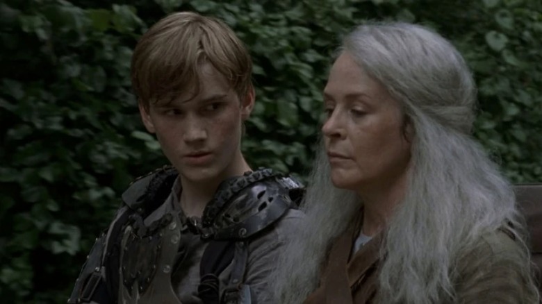 Henry talks to Carol Peletier