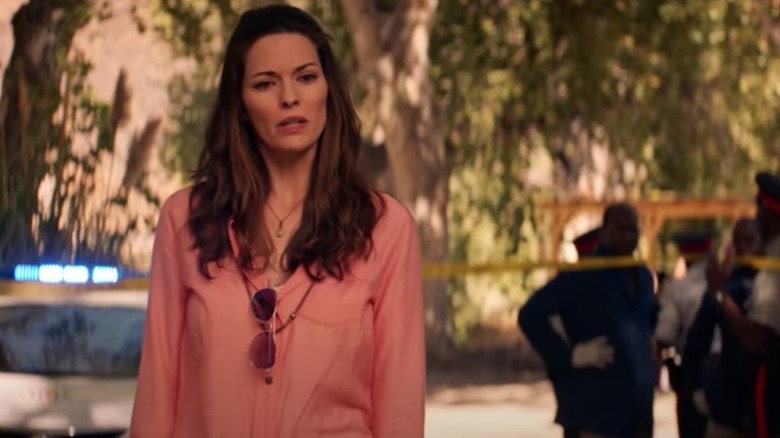 Alana De La Garza solving crimes