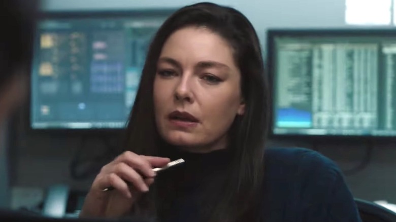 Alana De La Garza looking focused