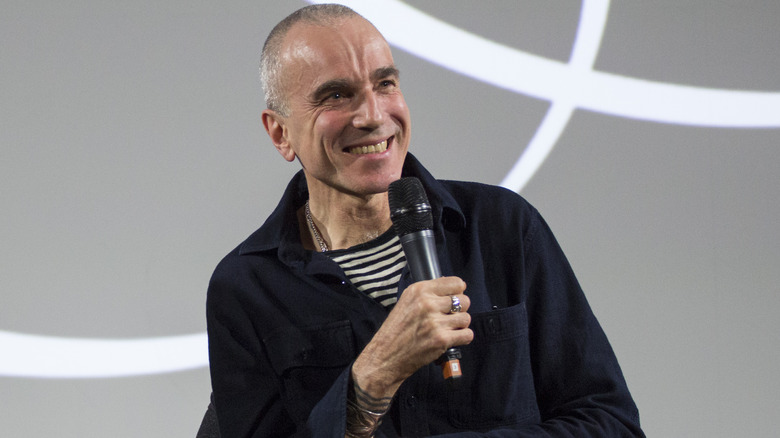 Daniel Day-Lewis smiling