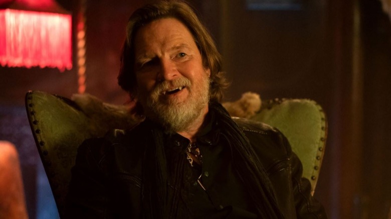 Donal Logue with vampire teeth