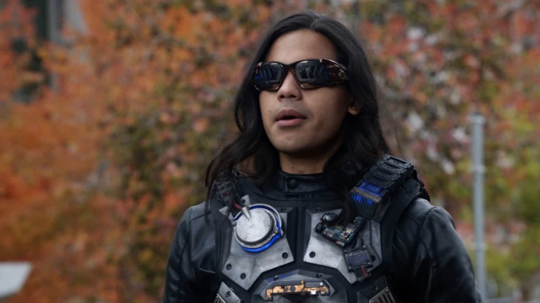 Why Did Cisco Leave The Flash & Where Is Carlos Valdes Now?