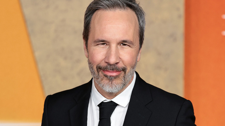 Denis Villeneuve smiling