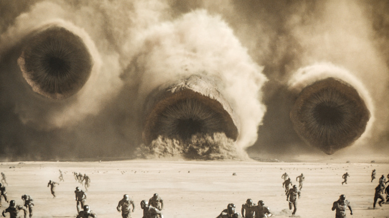 Sandworms attacking Sardaukar troops