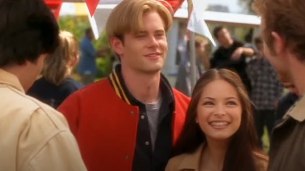 Eric Johnson smiling in Smallville