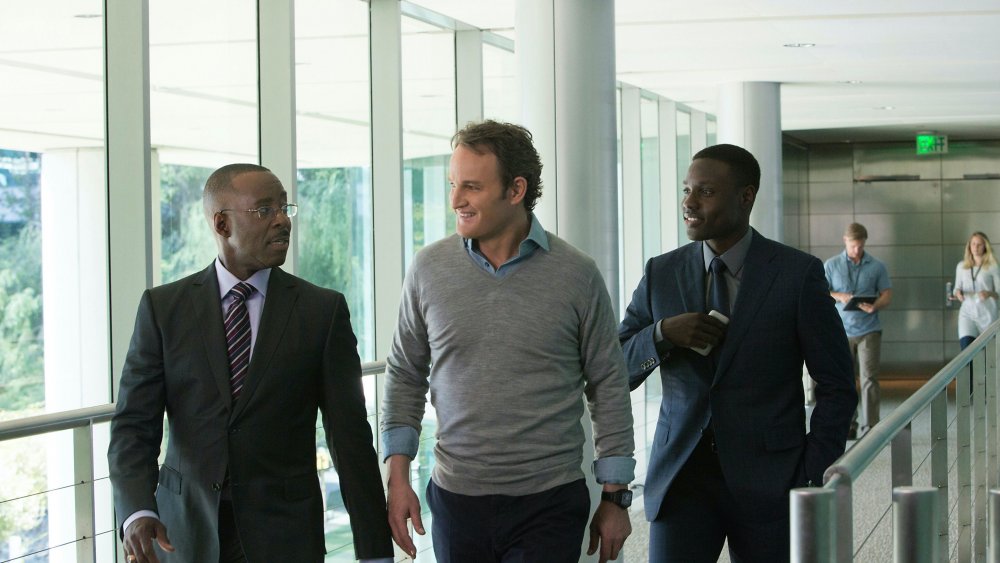 Courtney B. Vance, Jason Clarke, and Dayo Okeniyi in Terminator: Genysis