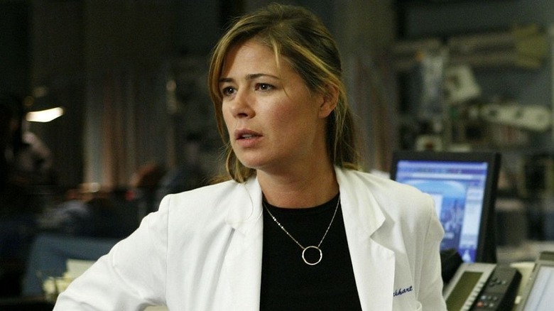 Maura Tierney Abby Lockhart worried