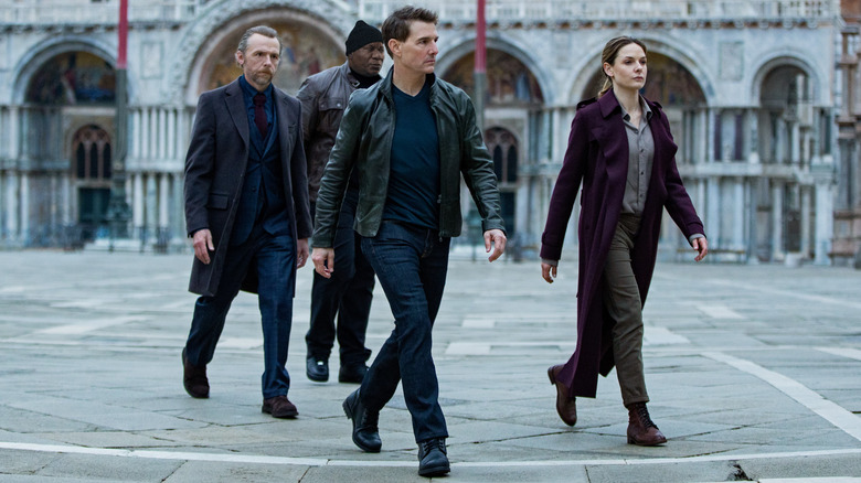 Ethan Hunt and team walking