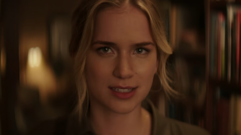 Elizabeth Lail acting in bookstore