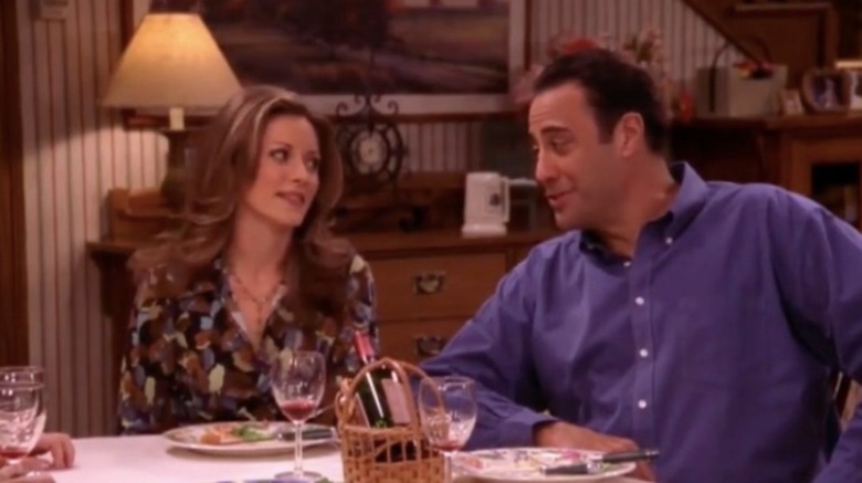 Elizabeth Bogush and Brad Garrett on "Everybody Loves Raymond"