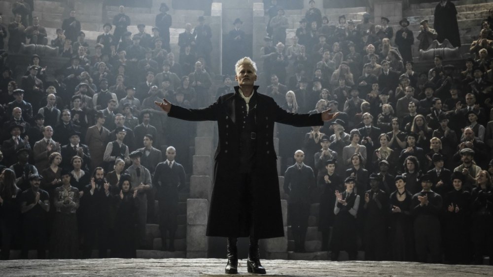 Johnny Depp in Fantastic Beasts: The Crimes of Grindelwald