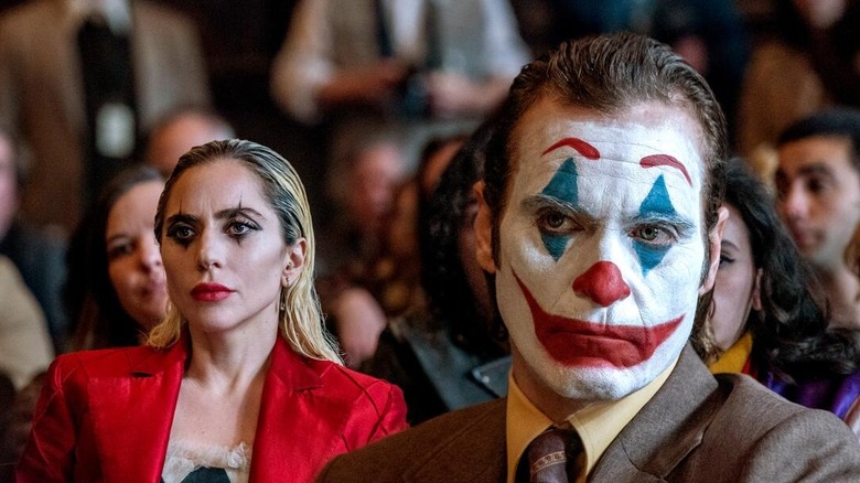 Harley Quinn and Joker in courtroom