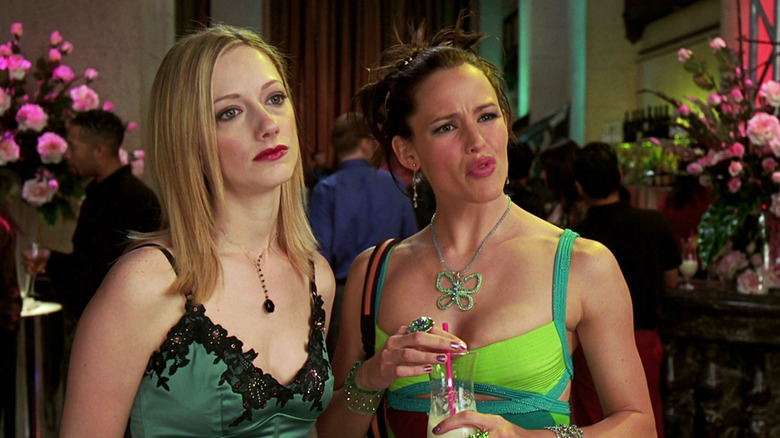 Judy Greer and Jennifer Garner look annoyed