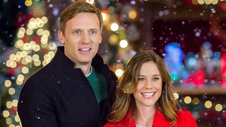 Ryan Bellamy and Allie Shaw in Christmas in Evergreen