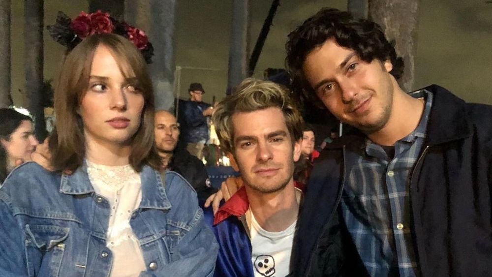 Maya Hawke, Alex Garfield, and Nat Wolff in Mainstream