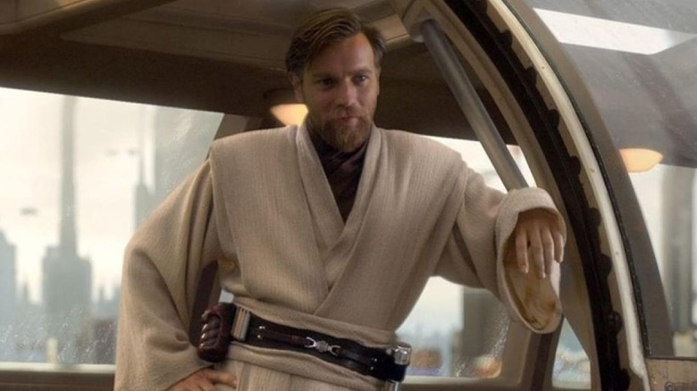 Ewan McGregor Obi-Wan Kenobi smiling starship