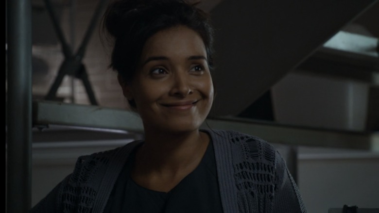 Shelley Conn as Elisabeth Shannon in Terra Nova