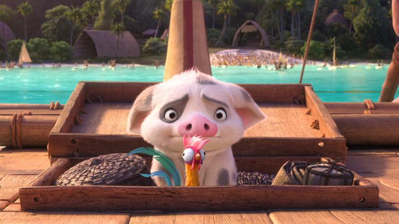 Pua and Heihei looking scared on Moana's ship