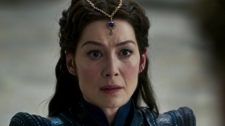 Rosamund Pike in Wheel of Time