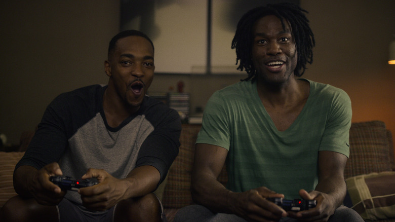 Anthony Mackie and Yahya Abdul-Mateen II in Black Mirror