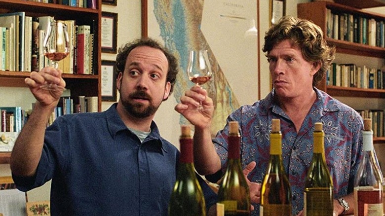 Paul Giamatti and Thomas Haden Church holding wine glasses