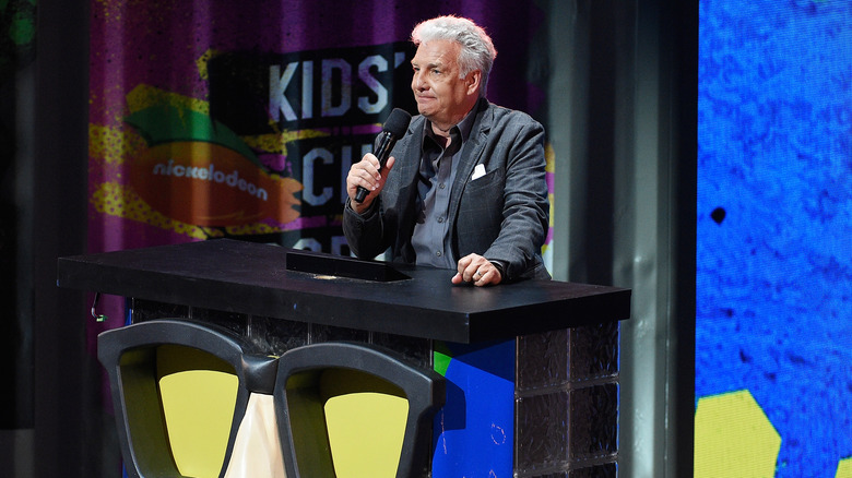 Marc Summers at podium