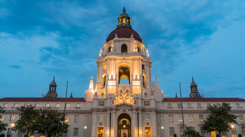 Pasadena City Hall at dusk 