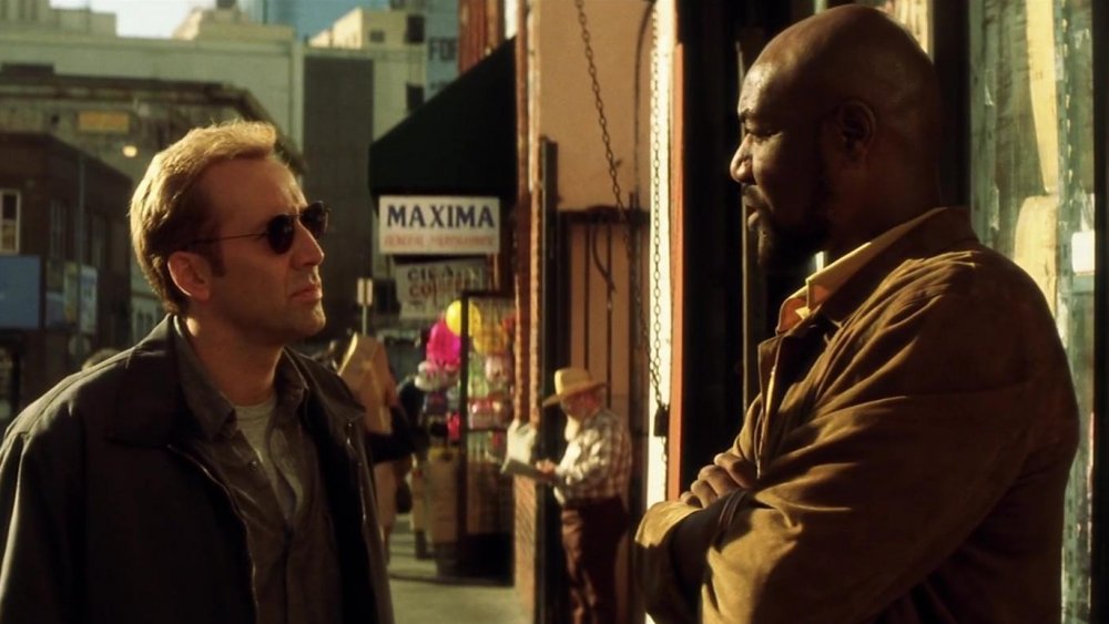 Delroy Lindo and Nicolas Cage in Gone in 60 Seconds