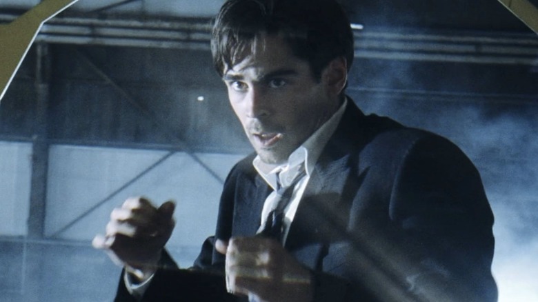 Colin Farrell puts his dukes up as Danny Witwer in Minority report