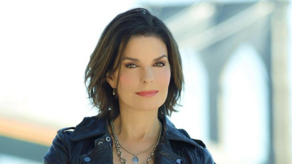 Sela Ward as Jo Danvile