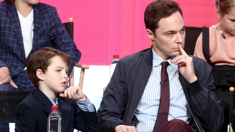 Iain Armitage and Jim Parsons listening