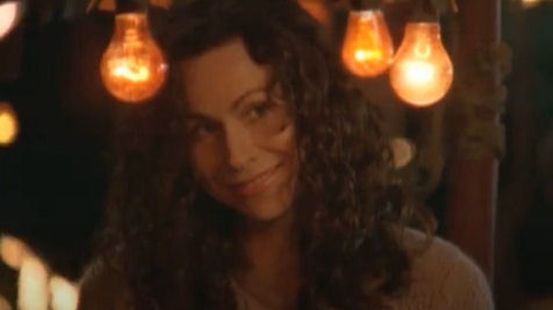 Minnie Driver smiling in The Riches