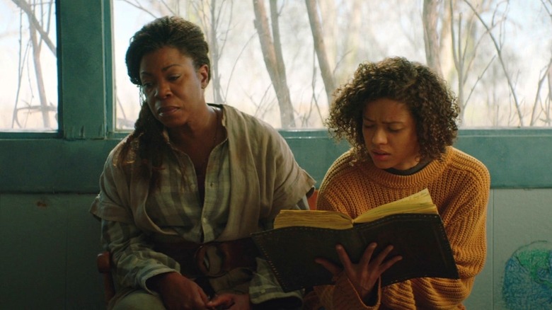 Bo and Ruth sitting together reading