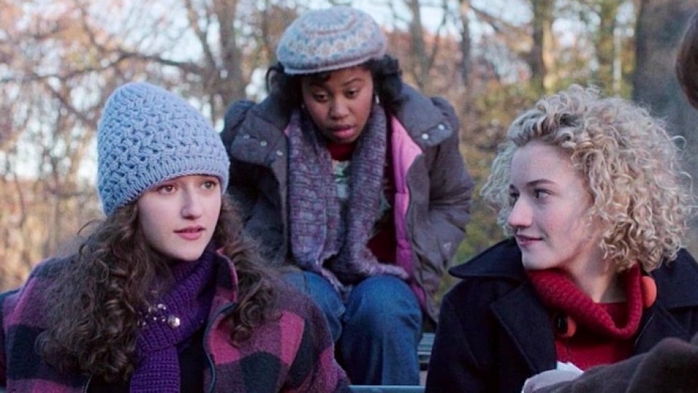 Olivia Nikkanen as Erica, Dominique Fishback as Nicole and Julia Garner as Kimberly in The Americans