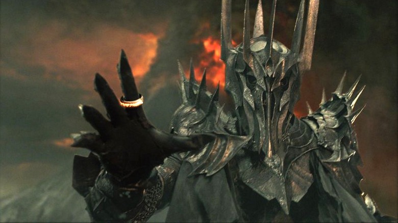 Почему Саурон выглядит по-другому в тизере второго сезона «Кольца силы»
